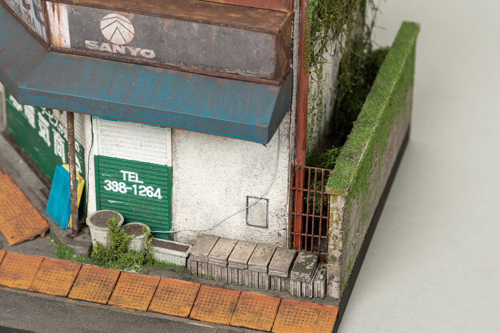 Abandoned Sanyo Store - Image 7