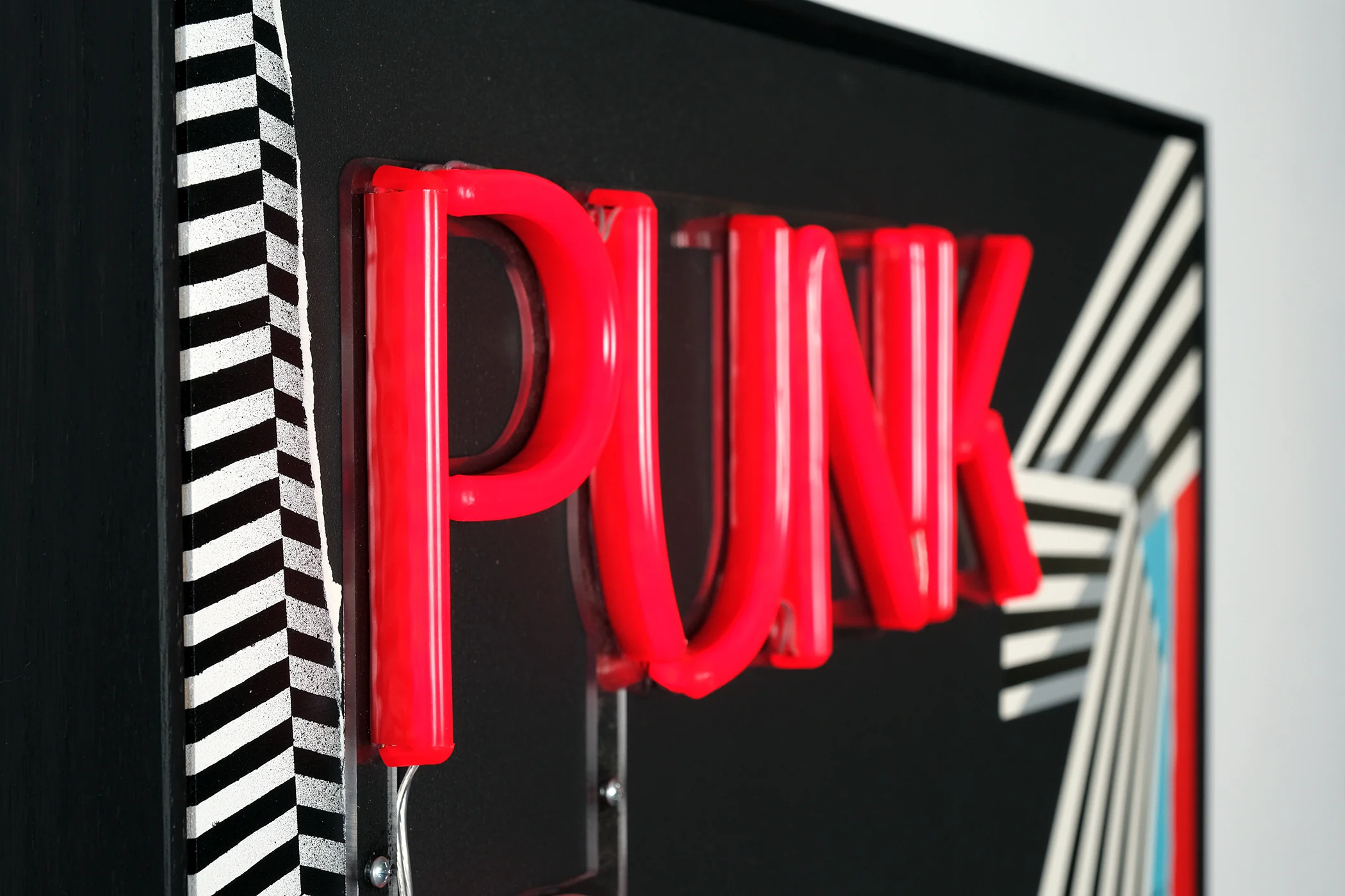 'Punk is D(e)ad' - Image 3